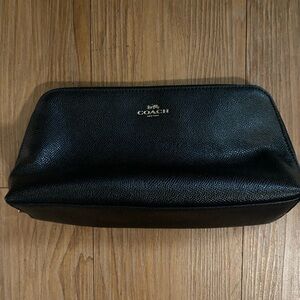 Coach Pouch Zipper Leather Embossed Logo Black